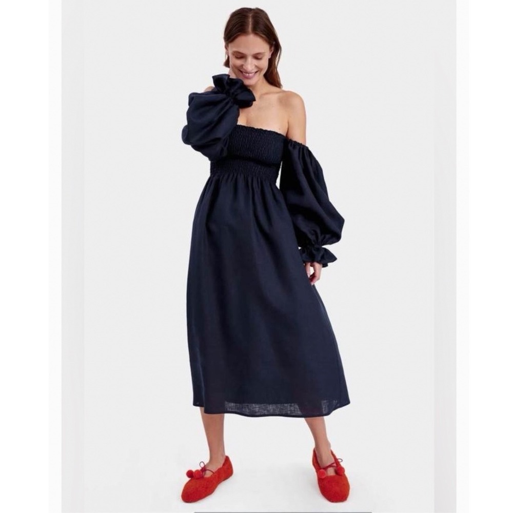 Sleeper Atlanta Linen Dress Navy Blue Smocked Puff Sleeve Midi SL001AL S NEW